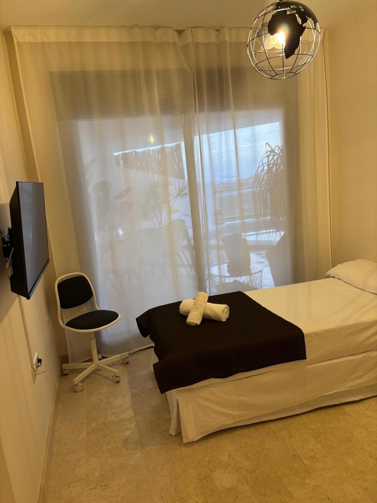Hollywood Pool Luxury Appartement Mijas